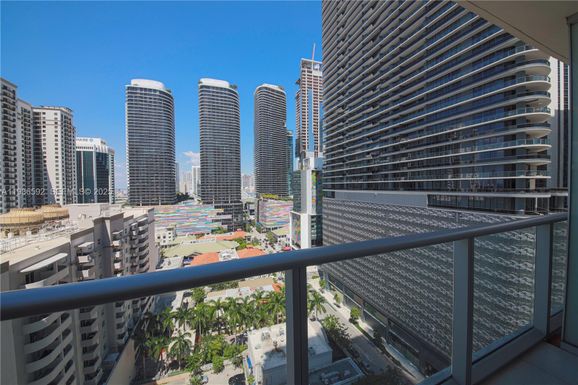1100 S Miami Ave # 1707, Miami FL 33130