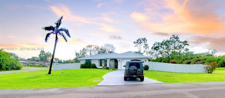 1160 Tyrone St, Port Charlotte FL 33952