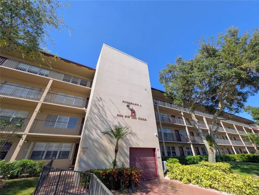 850 SW 133rd Ter # 202B, Pembroke Pines FL 33027