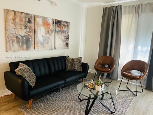 8420 Byron Ave # 3, Miami Beach FL 33141