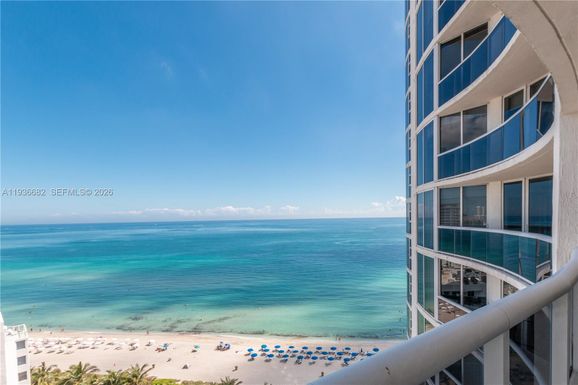 17201 Collins Ave # 1807, Sunny Isles Beach FL 33160