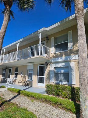 1335 Mainsail Dr # 1315, Naples FL 34114