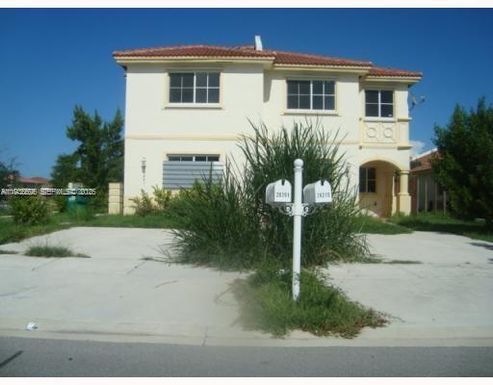 26201 SW 135th Ave, Homestead FL 33032