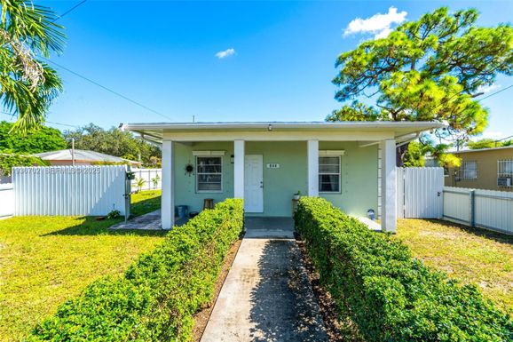 844 NW 15th Ave, Fort Lauderdale FL 33311