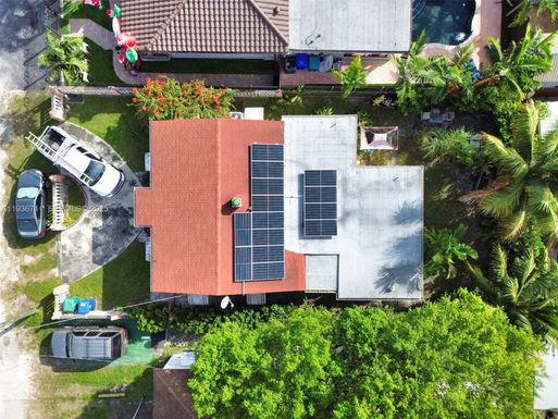 3630 NW 4th Ter, Miami FL 33125