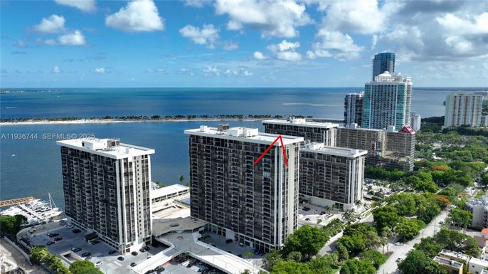 1901 Brickell Ave # B2209, Miami FL 33129