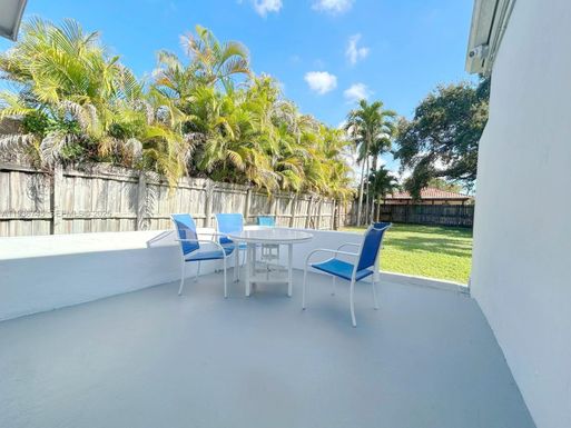 121 SW 51st Ave # 3, Miami FL 33134