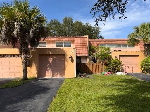 8605 NW 35th Ct # G, Coral Springs FL 33065