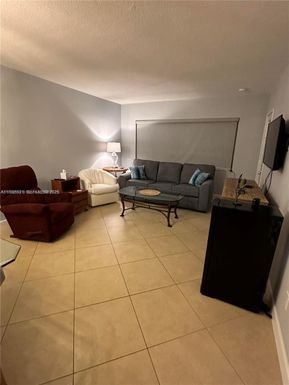 1481 S Ocean Blvd # 102E, Lauderdale By The Sea FL 33062