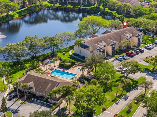 720 Cypress Ln # F9, Deerfield Beach FL 33064