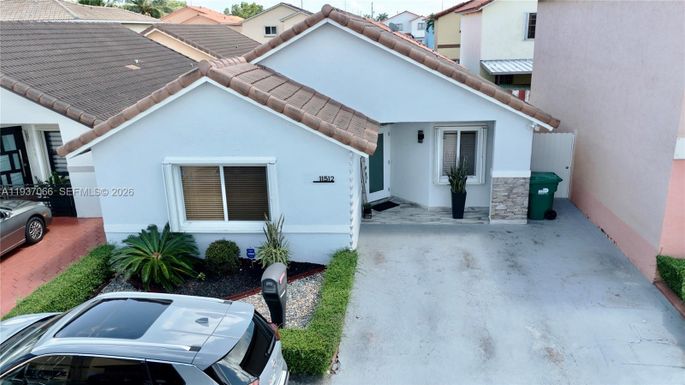 11512 SW 6th St, Sweetwater FL 33174