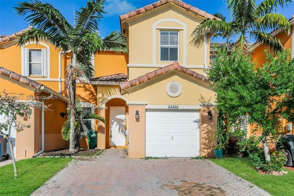 24521 SW 110th Ave, Homestead FL 33032