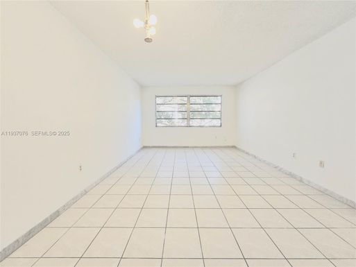1225 NE 124th St # 34B, North Miami FL 33161