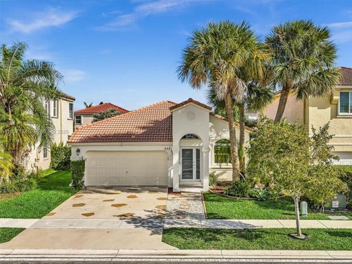 357 NW 154th Ave, Pembroke Pines FL 33028