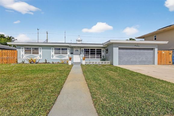 321 NW 201st St, Miami Gardens FL 33169