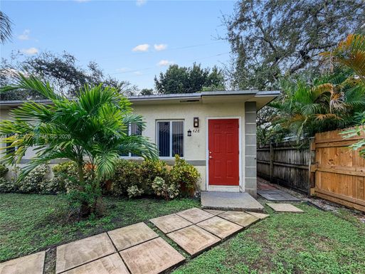 426 NE 77th St # 428, Miami FL 33138