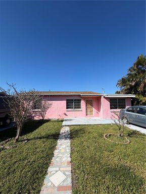 260 NW 52nd Ave, Miami FL 33126