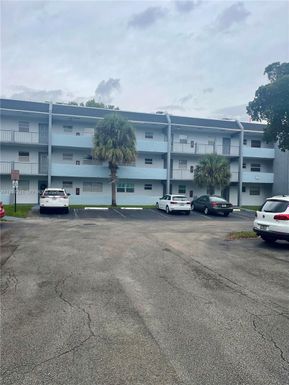 8351 Sands Point Blvd # A208, Tamarac FL 33321