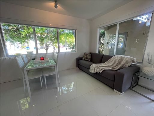 801 15th St # 101, Miami Beach FL 33139