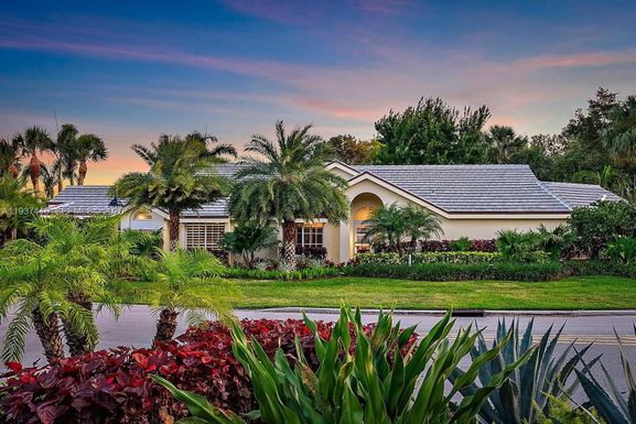3950 Shearwater Dr, Jupiter FL 33477