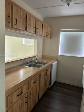 6031 Shakerwood Cir # 105, Tamarac FL 33319