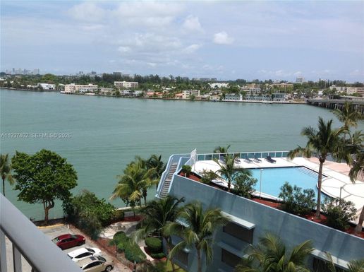 1865 79th St Cswy # 8K, Miami FL 33141