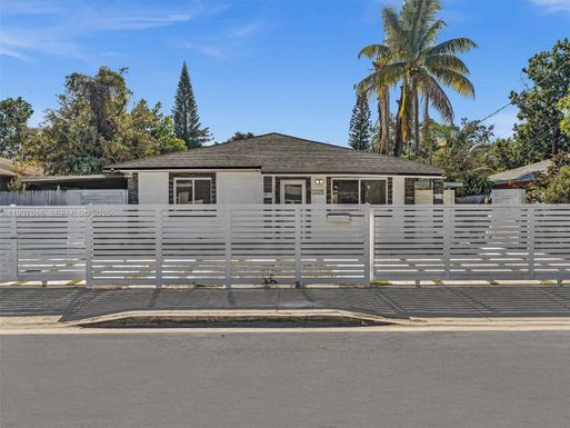 3354 NW 50th St # 3354, Miami FL 33142