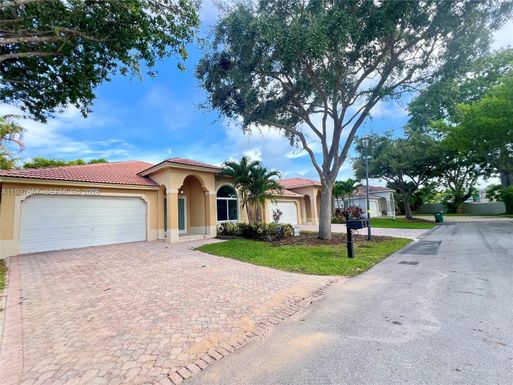 16020 SW 91st Ct, Palmetto Bay FL 33157