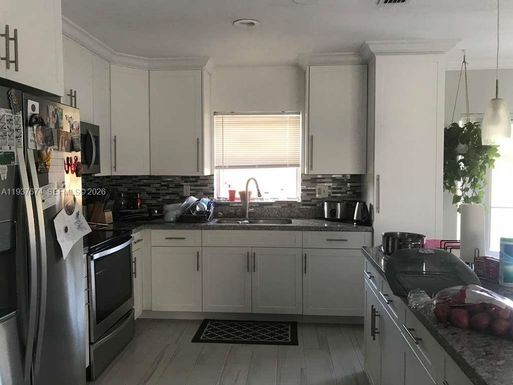 15563 SW 107th Pl # 1, Miami FL 33157