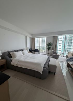 10275 Collins Ave # 802, Bal Harbour FL 33154