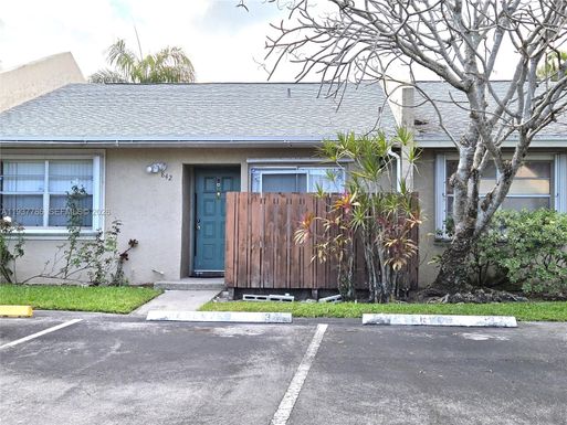 842 Banks Rd, Coconut Creek FL 33063
