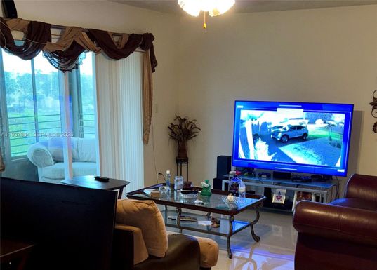 3120 N Pine Island Rd # 307, Sunrise FL 33351