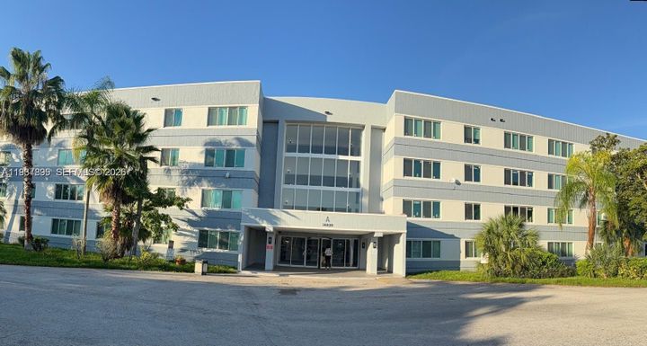 14830 Naranja Lakes Blvd, Homestead FL 33032