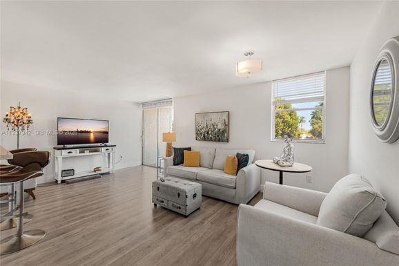 1250 Alton Rd # 3A, Miami Beach FL 33139