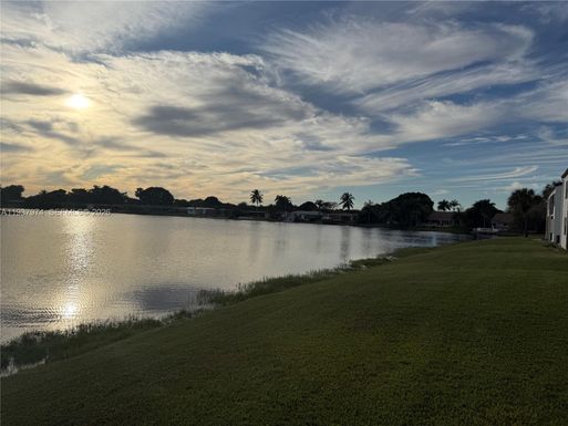 11312 Taft St # 11312, Pembroke Pines FL 33026