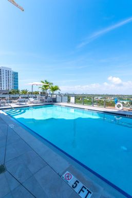 239 SW 9th St # 2003, Miami FL 33130