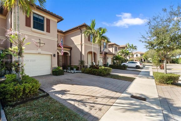 3436 W 90th St, Hialeah FL 33018