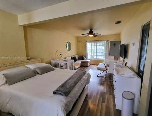 833 10th St # 203, Miami Beach FL 33139