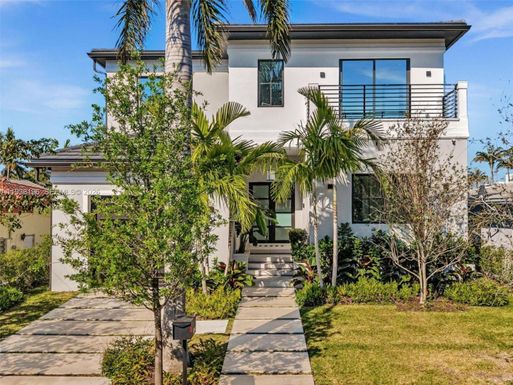 9264 Dickens Ave, Surfside FL 33154