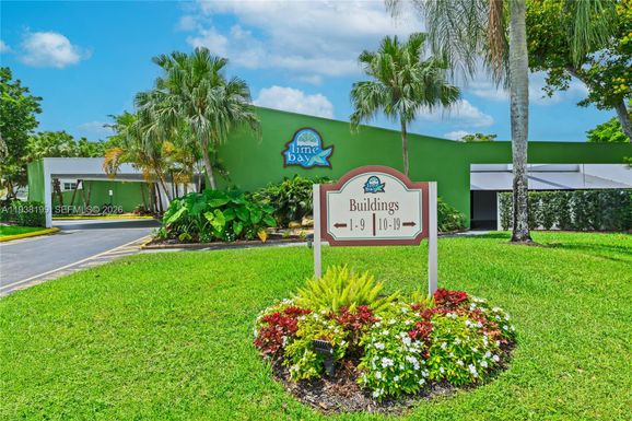 9091 Lime Bay Blvd # 211, Tamarac FL 33321