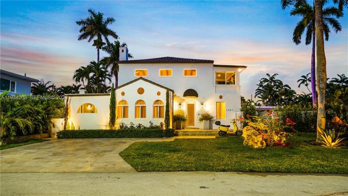 1201 NE 85th St, Miami FL 33138