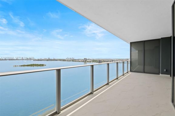 700 NE 24th St # 2105, Miami FL 33137