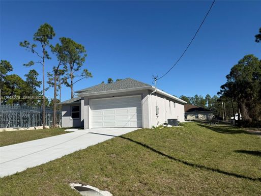 193 Castle Ave, Lehigh Acres FL 33974