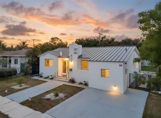 876 NE 81st St, Miami FL 33138
