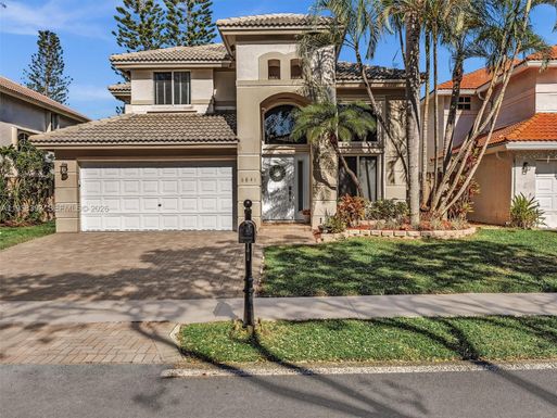 6841 NW 27th St, Margate FL 33063