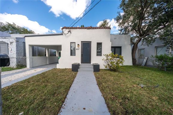 807 NW 51st St, Miami FL 33127