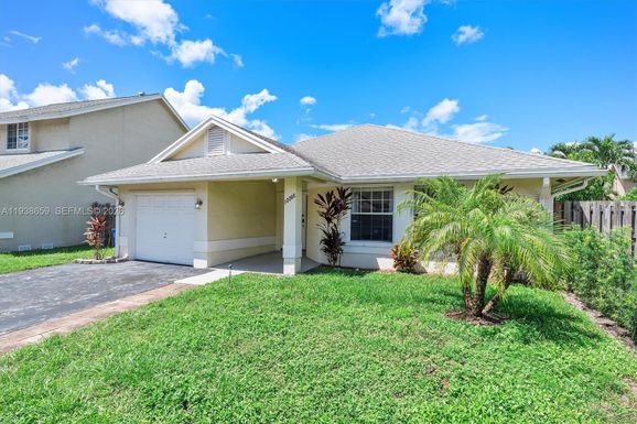 12265 NW 32nd Mnr, Sunrise FL 33323