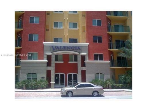 6001 SW 70th St # 246, South Miami FL 33143