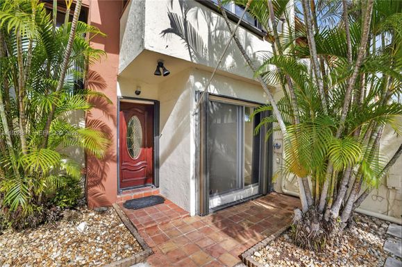 7673 SW 103rd Pl, Miami FL 33173