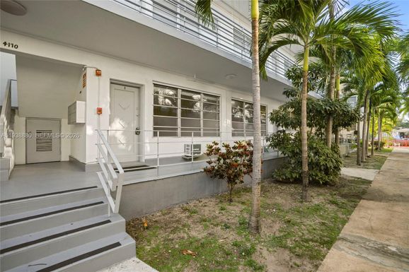 4172 Chase Ave # 3, Miami Beach FL 33140